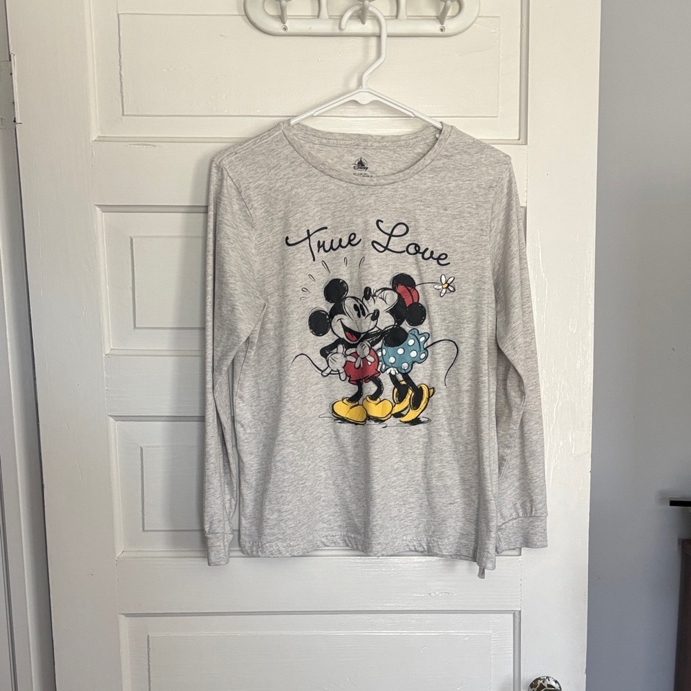Disney Kids Gray Long Sleeve Shirt Mickey Minnie Valentines Love